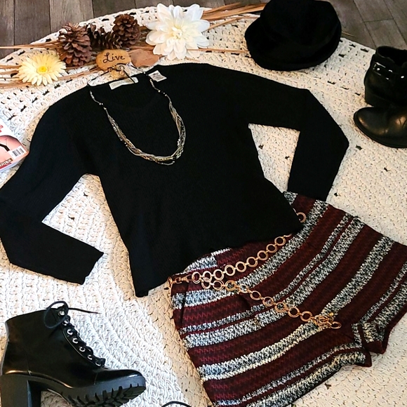 BCBG GENERATION SIZE 6 MULTI SHORTS - Picture 1 of 16